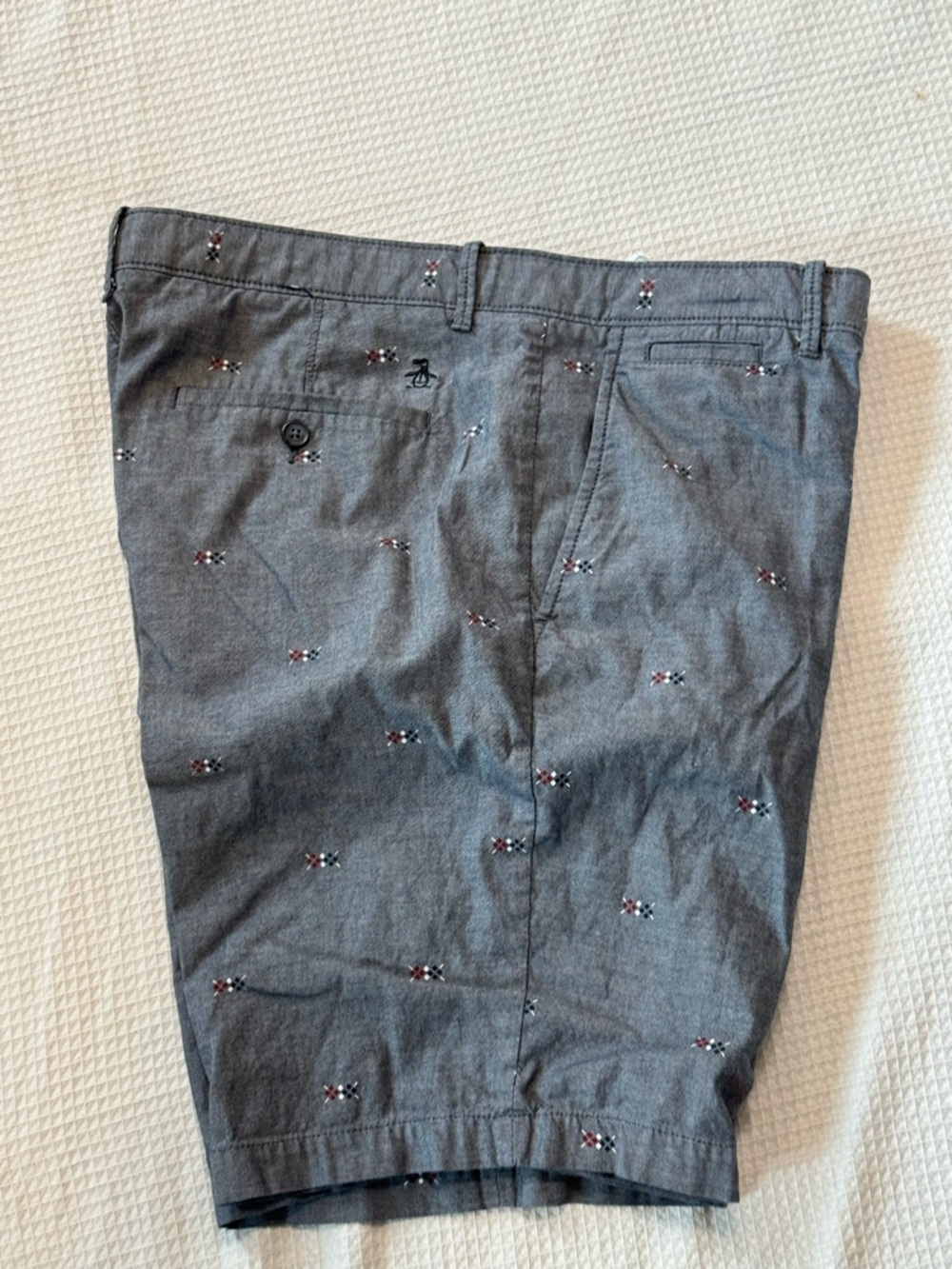 Penguin Gray Embroidered Pattern Shorts